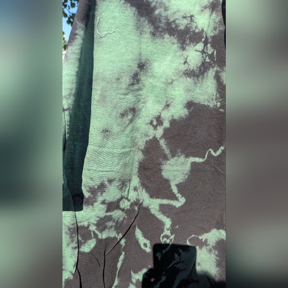 TLC Crazy Sexy Cool Tie Dye Graphic T-Shirt Adult XL Green Black NWOT - Picture 6 of 6